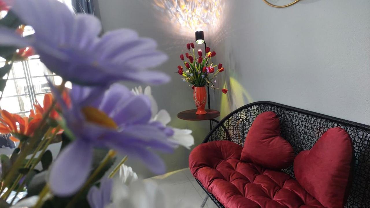Alley Homestay Ханой Екстер'єр фото